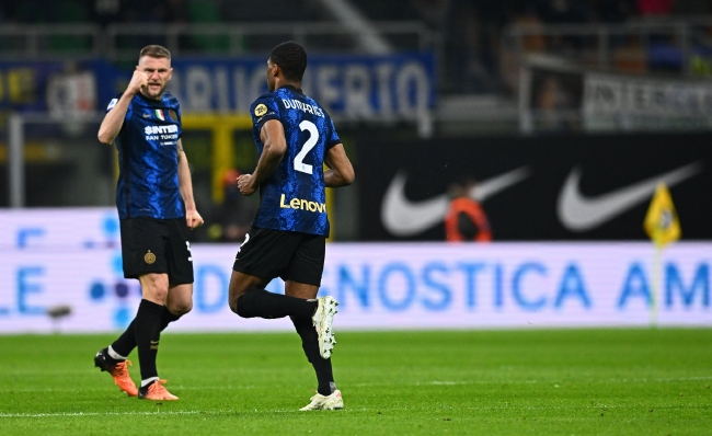 瓜迪奥拉谈10人轮换：确实有些过头了 我对此负全责（瓜迪奥拉反思10人轮换：确实过度，责任在我）