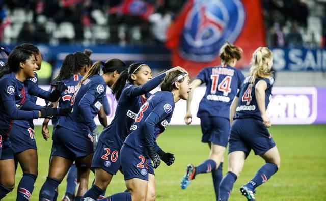 FM：尤文、斯图加特和洛里昂关注法国U20主力右闸贝尤库（FM：尤文、斯图加特与洛里昂有意法国U20主力右后卫贝尤库）