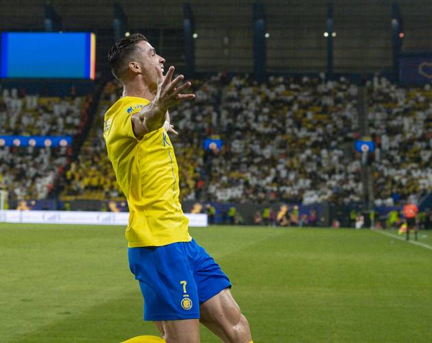 近4届欧预赛+世预赛射手榜：凯恩40球第1，C罗32球第2（近四届欧预赛与世预赛进球榜：凯恩40球居首，C罗32球次席）