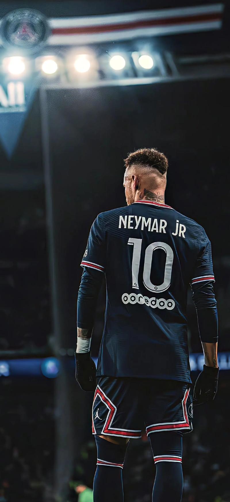 对马竞点球踢飞，莱万西甲生涯12次罚点已罚丢4次（对阵马竞点球失点，莱万西甲生涯12罚4丢）