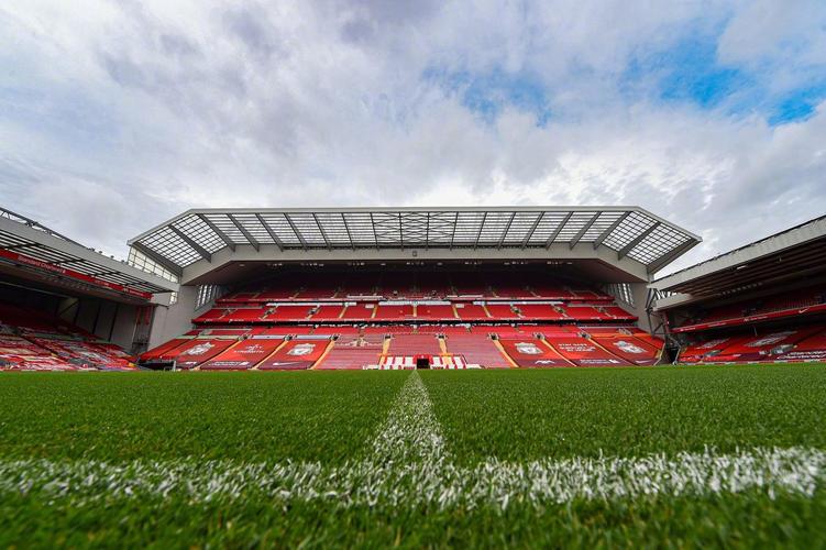 托蒂回忆向对手吐口水事件：我至今仍对那次行为感到羞愧（托蒂谈当年对对手吐口水：至今仍感羞愧）