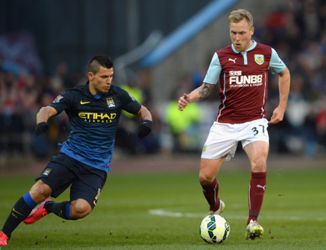 埃梅里：主场战胜阿森纳真的很开心，英超是本赛季首要目标（埃梅里：主场力克阿森纳心情大好，本赛季重心在英超）