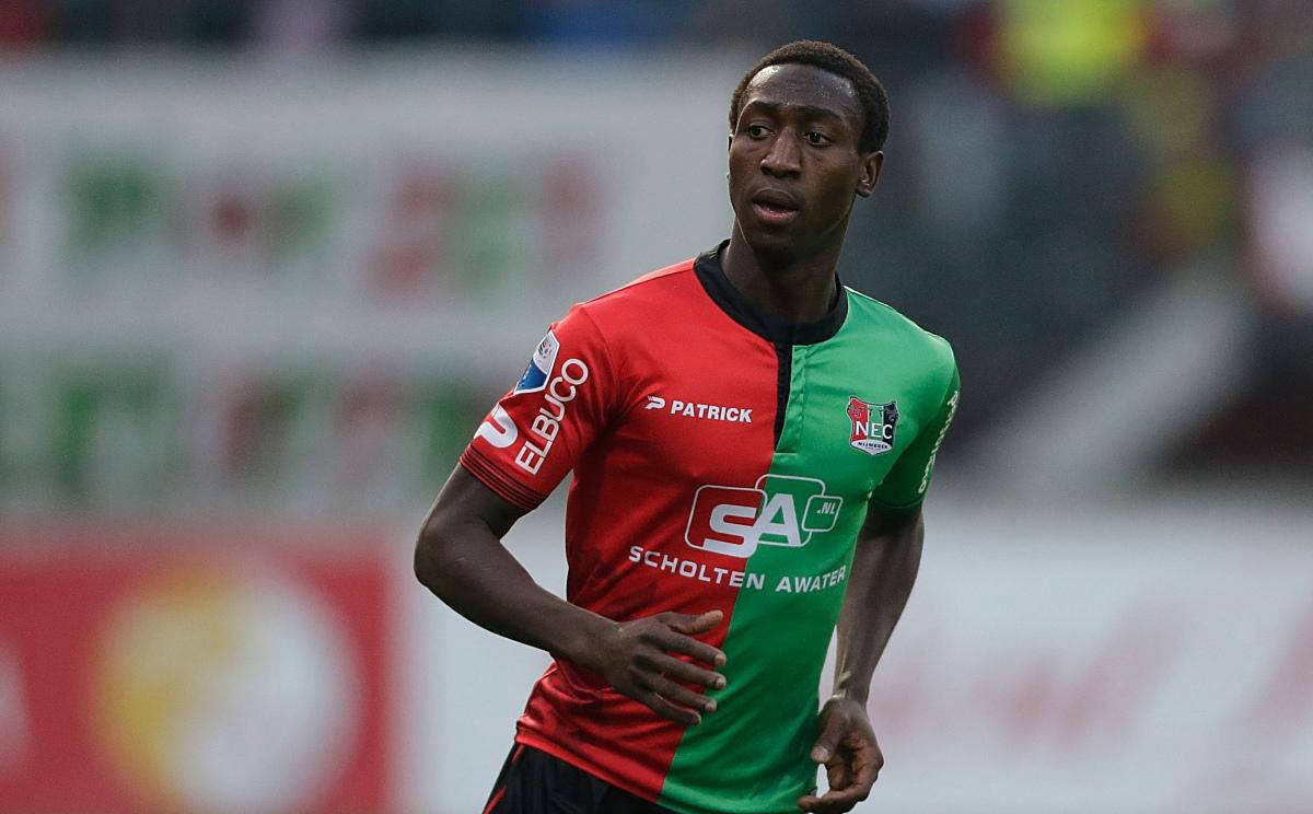 凯伦显然为 凯伦显然为